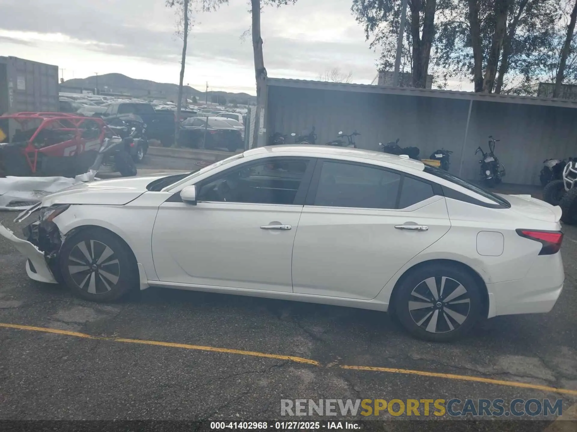 15 Photograph of a damaged car 1N4BL4DV1MN378033 NISSAN ALTIMA 2021