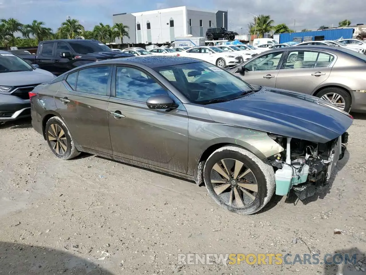 4 Photograph of a damaged car 1N4BL4DV1MN401553 NISSAN ALTIMA 2021