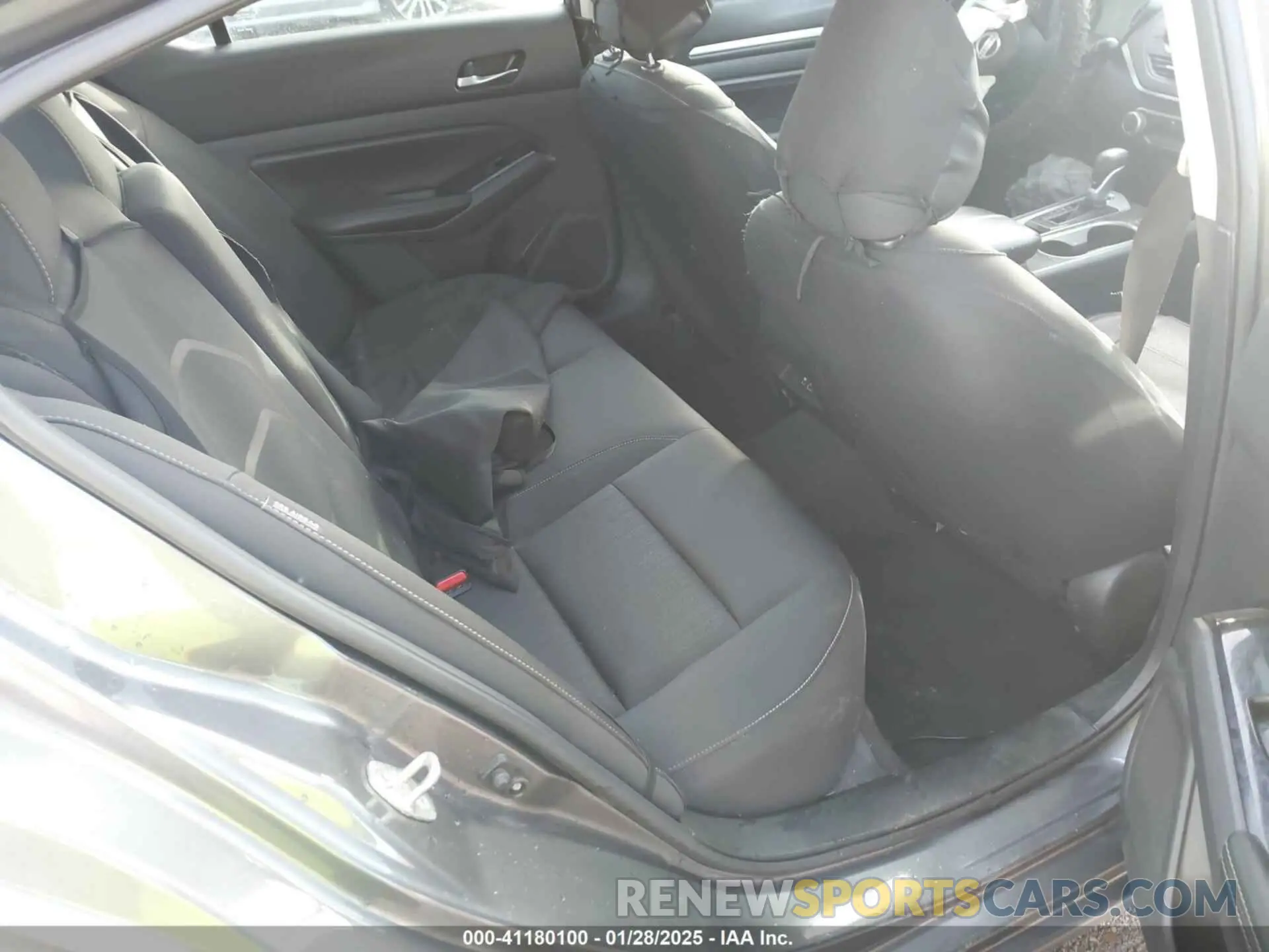 8 Photograph of a damaged car 1N4BL4DV1MN417395 NISSAN ALTIMA 2021