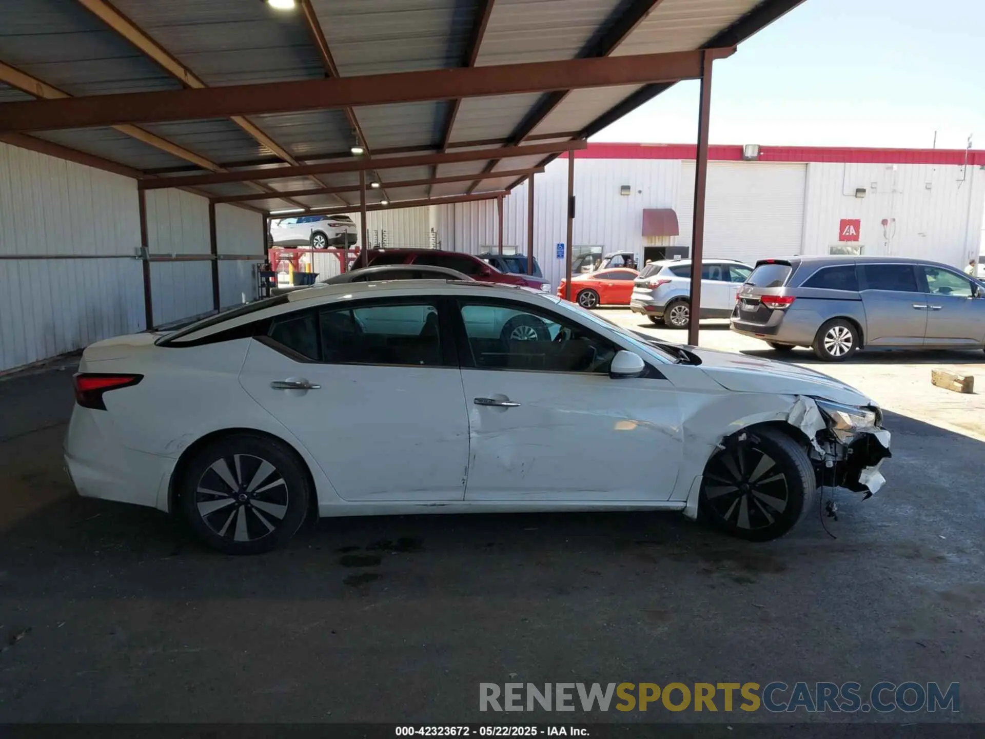 13 Photograph of a damaged car 1N4BL4DV1MN419826 NISSAN ALTIMA 2021