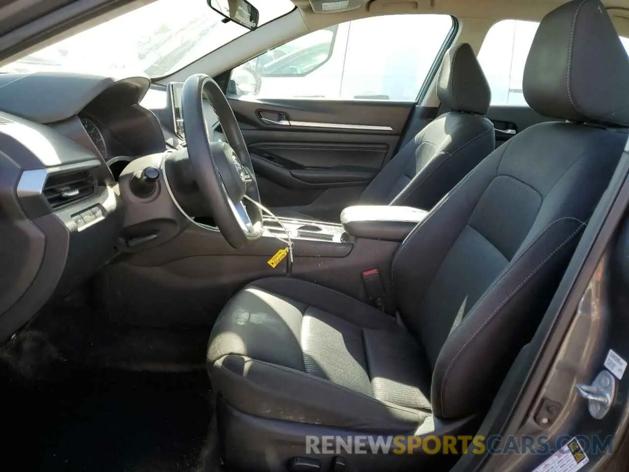 7 Photograph of a damaged car 1N4BL4DV2MN333957 NISSAN ALTIMA 2021