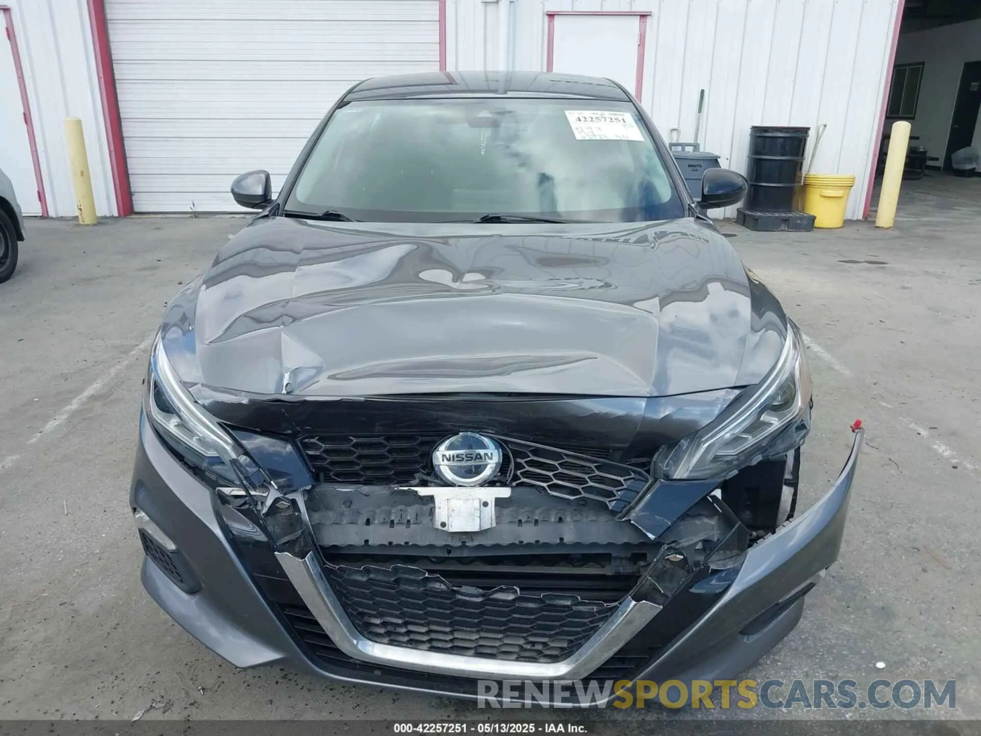 11 Photograph of a damaged car 1N4BL4DV2MN364089 NISSAN ALTIMA 2021