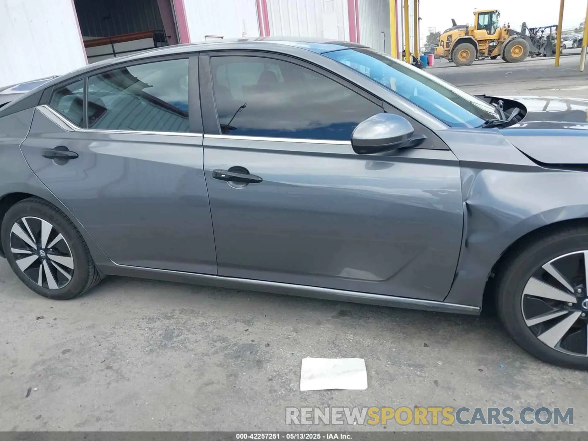 12 Photograph of a damaged car 1N4BL4DV2MN364089 NISSAN ALTIMA 2021