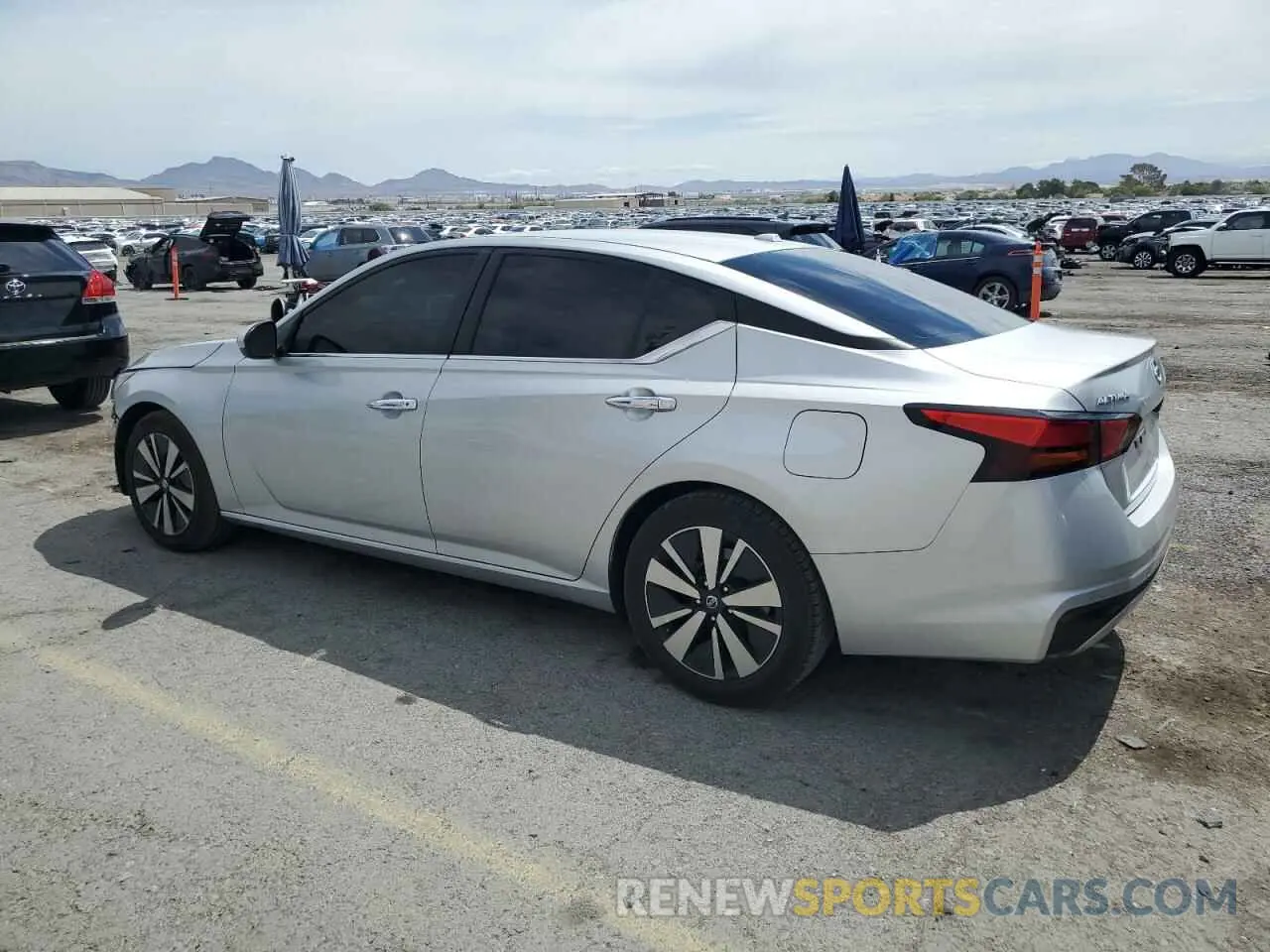 2 Photograph of a damaged car 1N4BL4DV2MN391048 NISSAN ALTIMA 2021