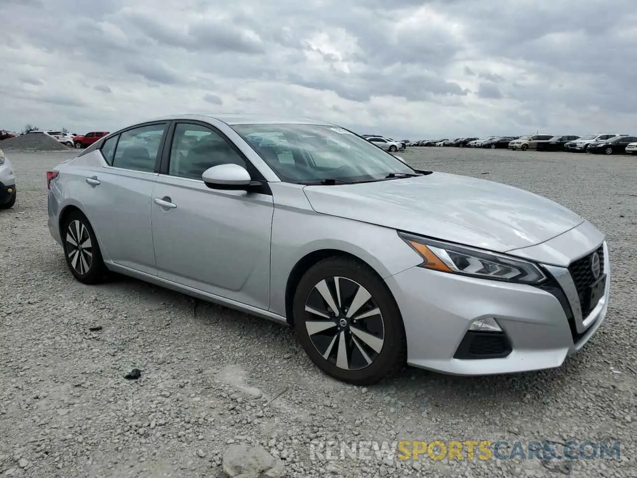 4 Photograph of a damaged car 1N4BL4DV2MN412187 NISSAN ALTIMA 2021