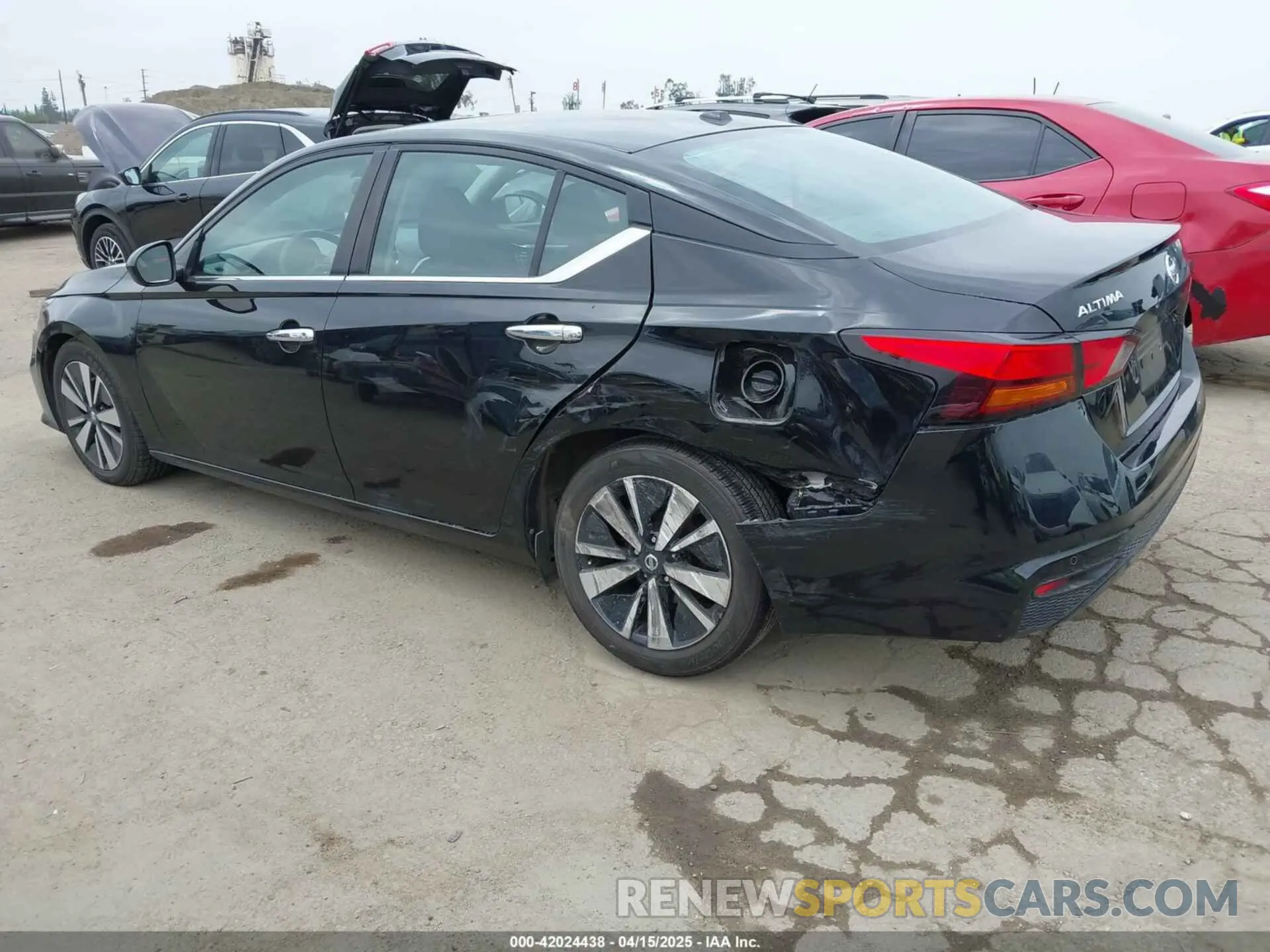 3 Photograph of a damaged car 1N4BL4DV3MN306024 NISSAN ALTIMA 2021