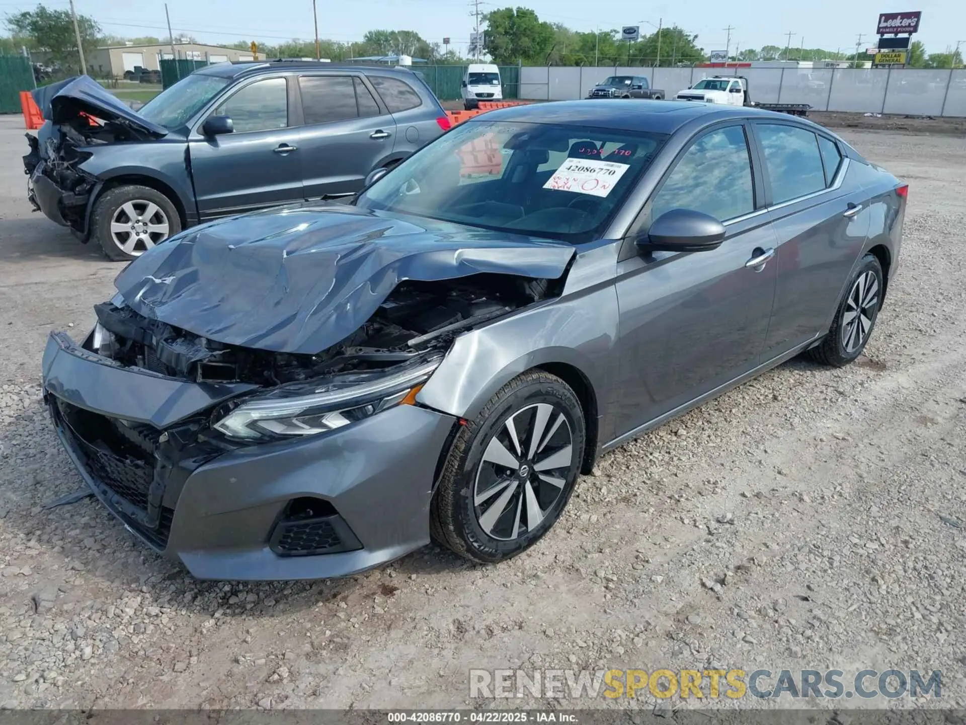2 Photograph of a damaged car 1N4BL4DV3MN406320 NISSAN ALTIMA 2021