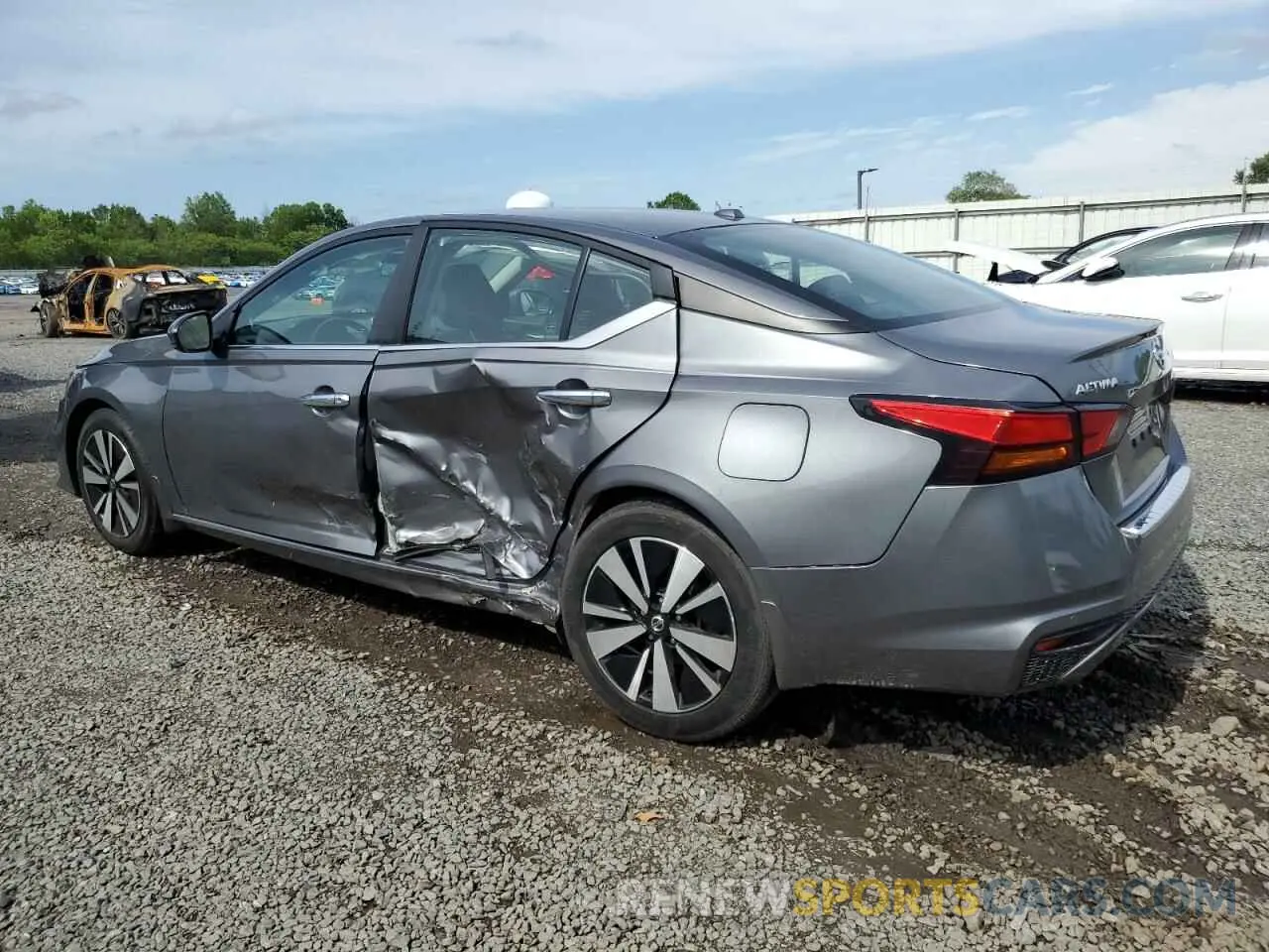2 Photograph of a damaged car 1N4BL4DV3MN408021 NISSAN ALTIMA 2021