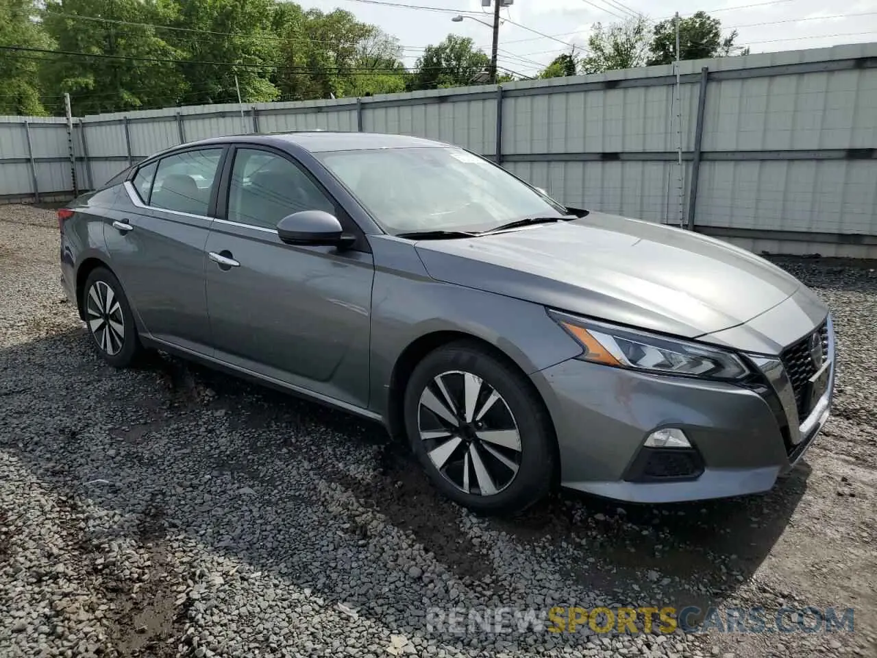 4 Photograph of a damaged car 1N4BL4DV3MN408021 NISSAN ALTIMA 2021