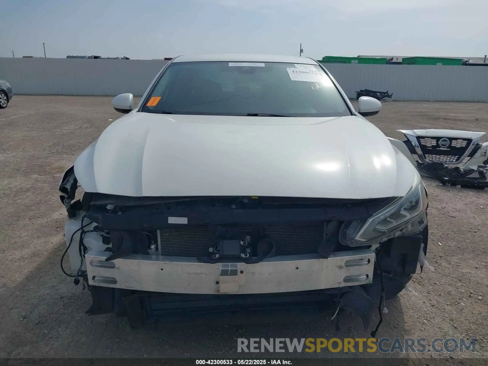 13 Photograph of a damaged car 1N4BL4DV4MN333359 NISSAN ALTIMA 2021