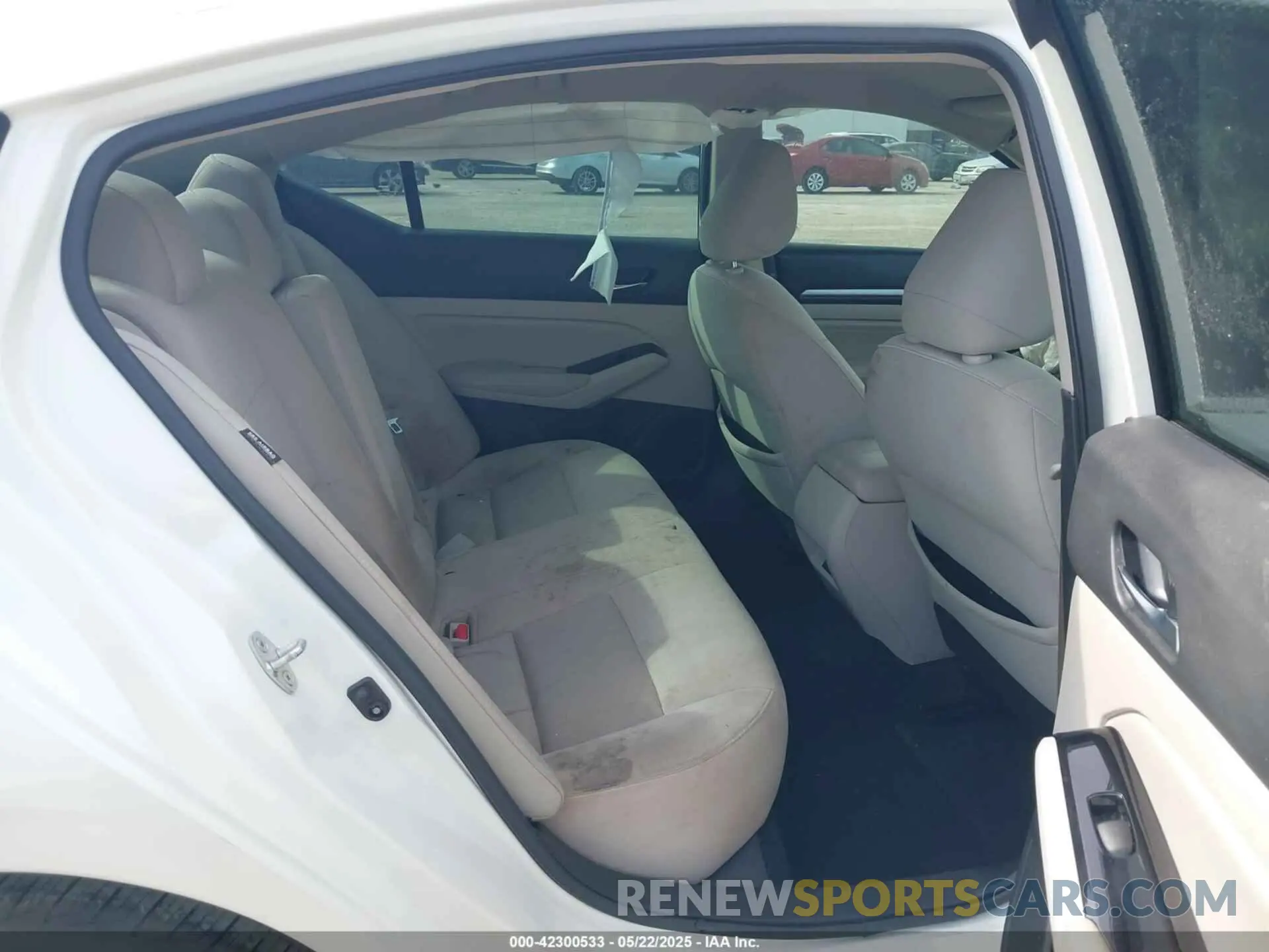 8 Photograph of a damaged car 1N4BL4DV4MN333359 NISSAN ALTIMA 2021
