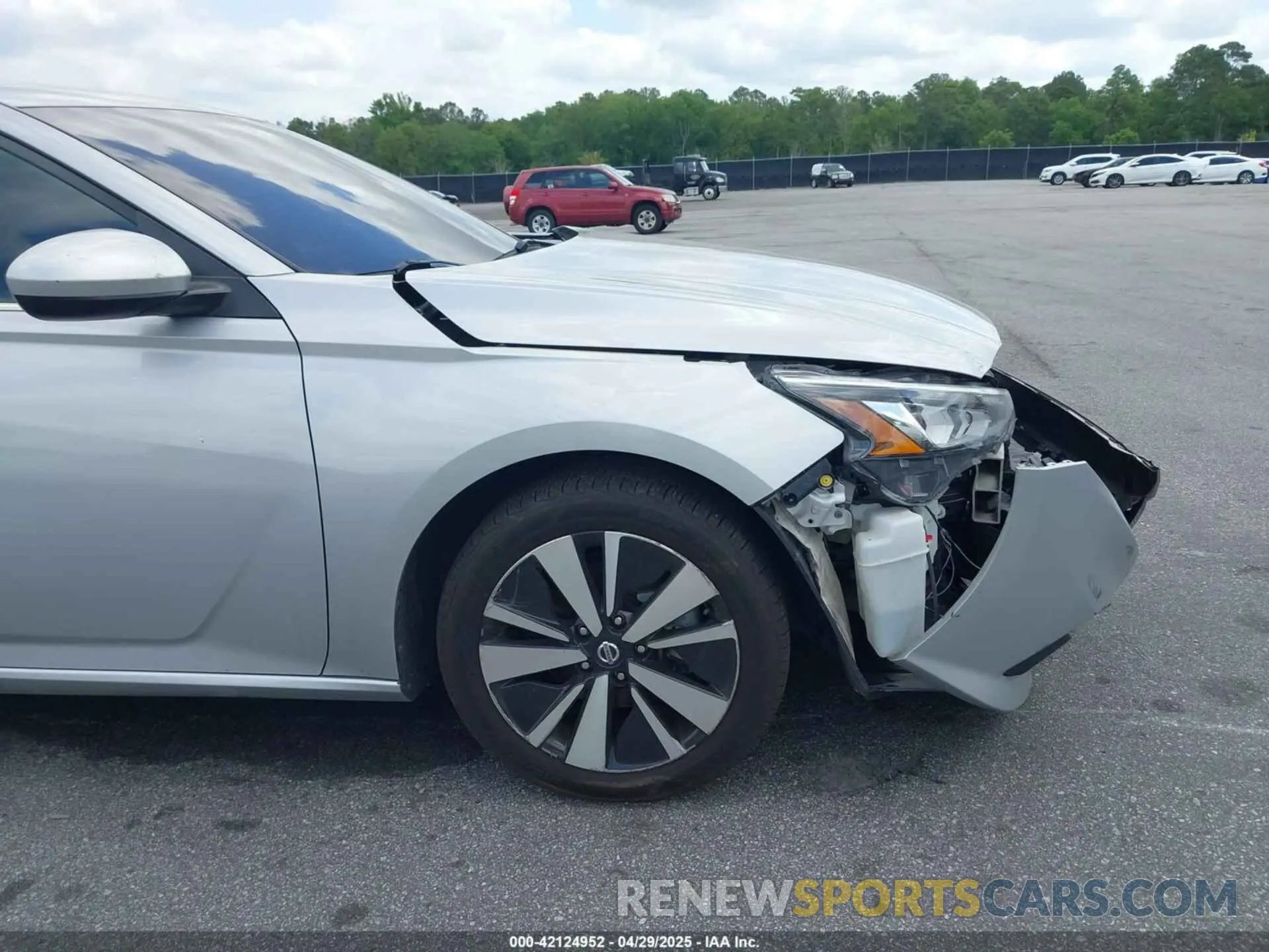 18 Photograph of a damaged car 1N4BL4DV4MN342076 NISSAN ALTIMA 2021