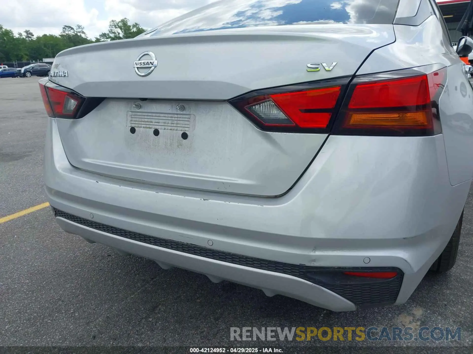 19 Photograph of a damaged car 1N4BL4DV4MN342076 NISSAN ALTIMA 2021