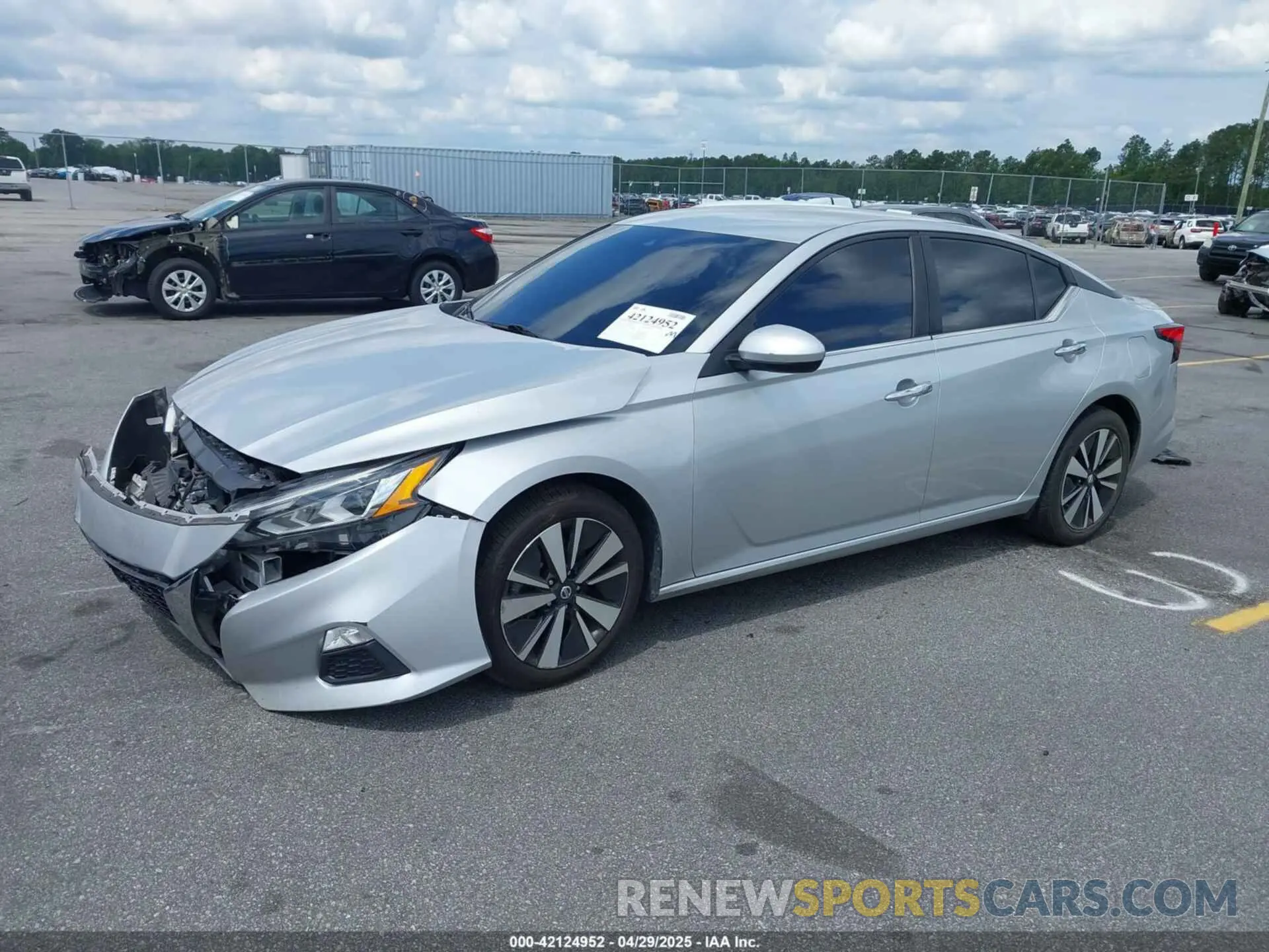 2 Photograph of a damaged car 1N4BL4DV4MN342076 NISSAN ALTIMA 2021