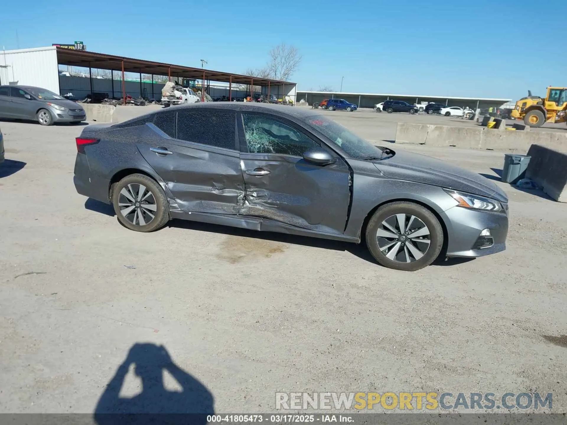 13 Photograph of a damaged car 1N4BL4DV4MN346306 NISSAN ALTIMA 2021