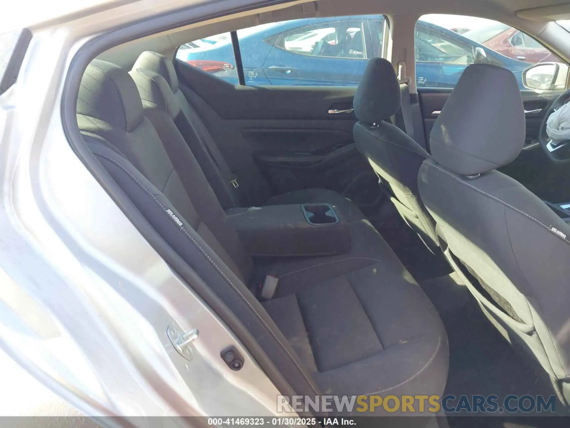 8 Photograph of a damaged car 1N4BL4DV4MN364675 NISSAN ALTIMA 2021