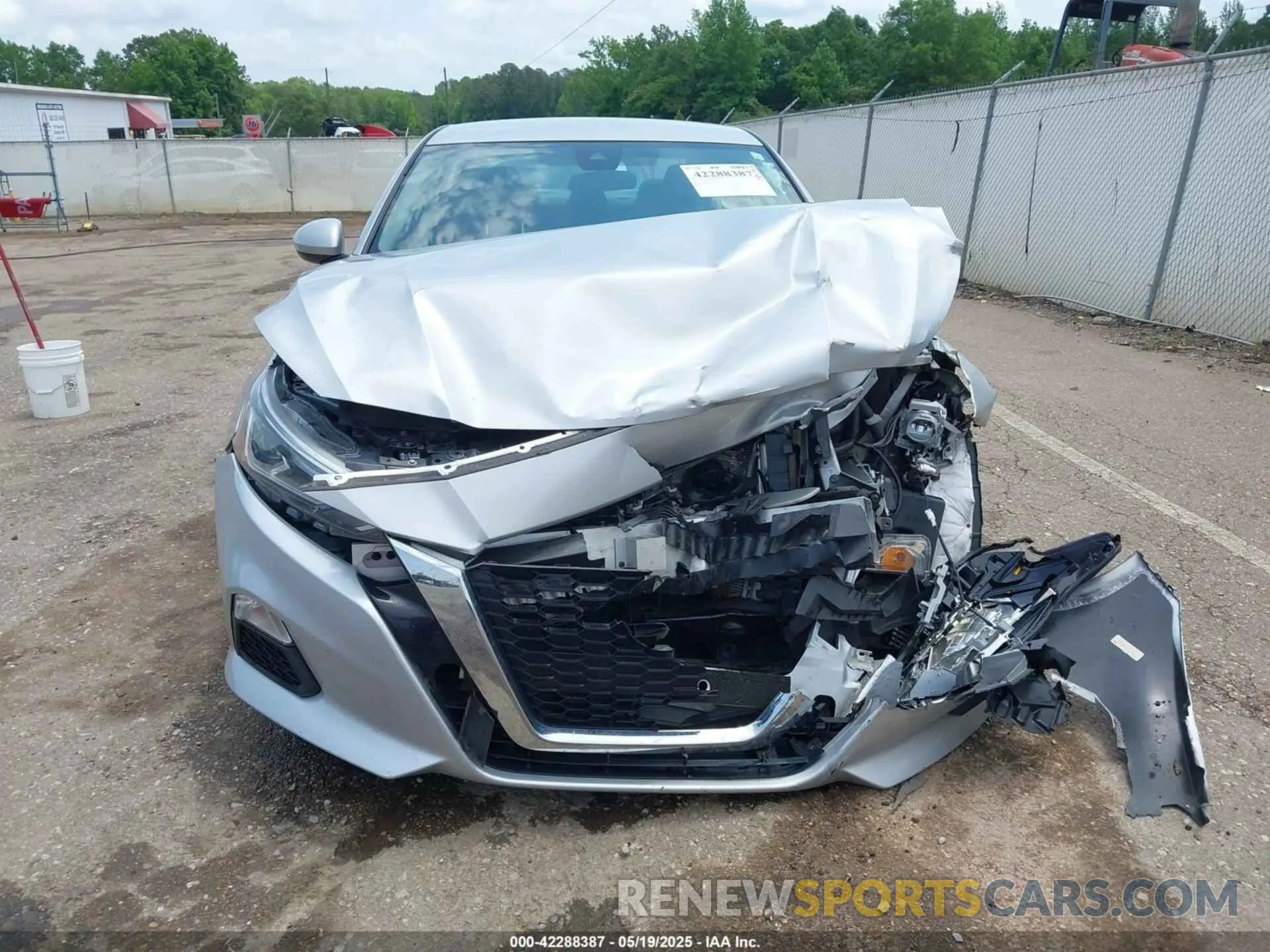 11 Photograph of a damaged car 1N4BL4DV4MN412272 NISSAN ALTIMA 2021