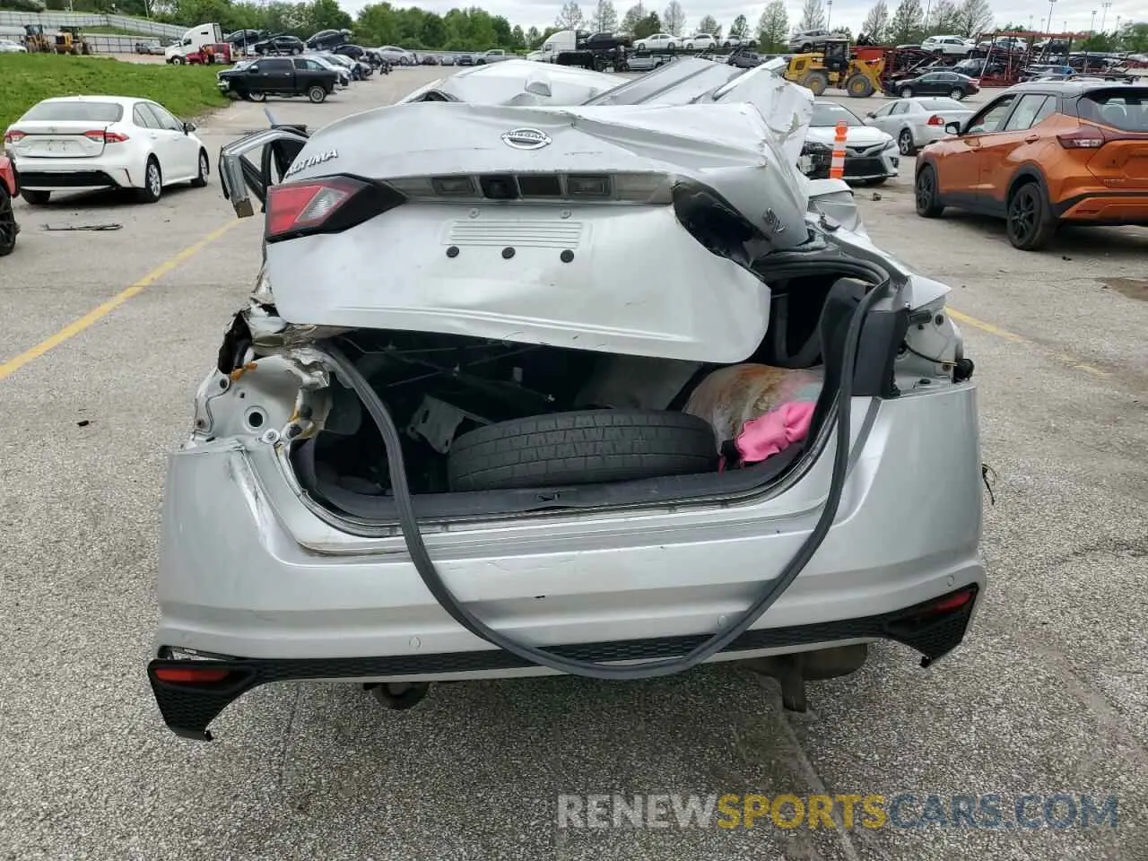 6 Photograph of a damaged car 1N4BL4DV5MN325934 NISSAN ALTIMA 2021