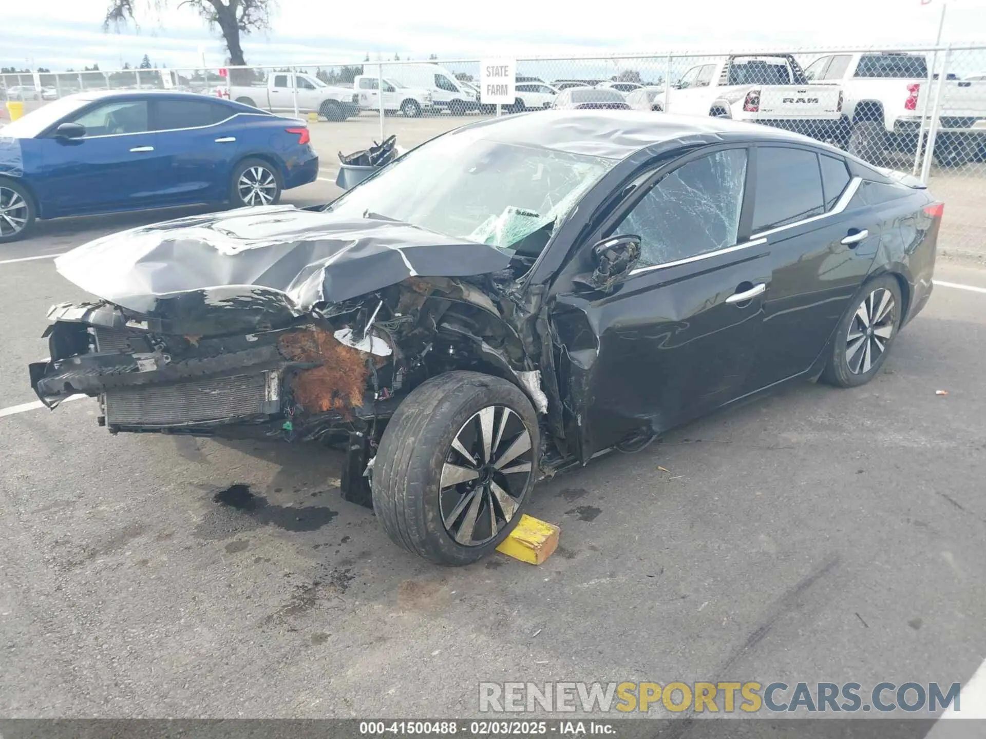 2 Photograph of a damaged car 1N4BL4DV5MN361638 NISSAN ALTIMA 2021
