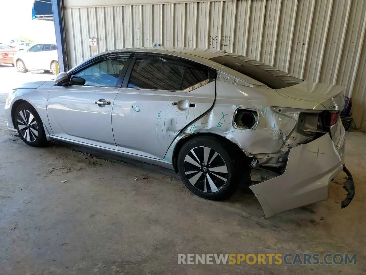2 Photograph of a damaged car 1N4BL4DV6MN301528 NISSAN ALTIMA 2021