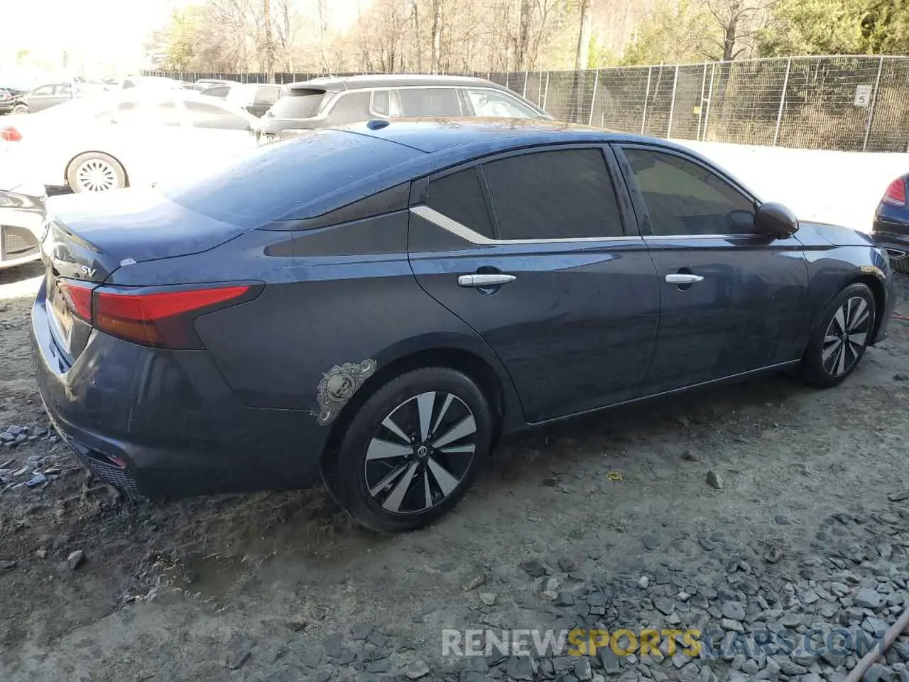 3 Photograph of a damaged car 1N4BL4DV6MN327904 NISSAN ALTIMA 2021