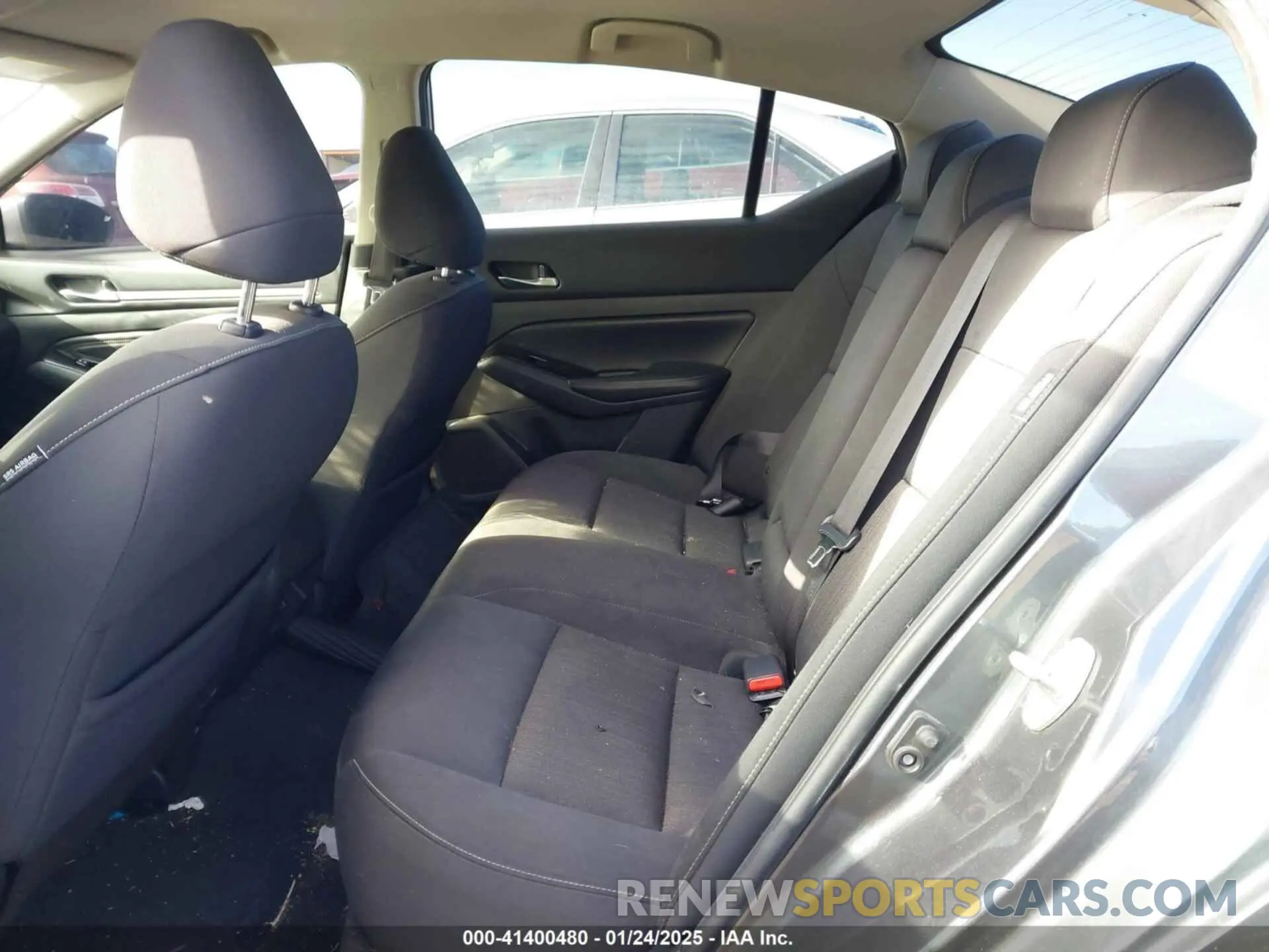 8 Photograph of a damaged car 1N4BL4DV6MN329944 NISSAN ALTIMA 2021