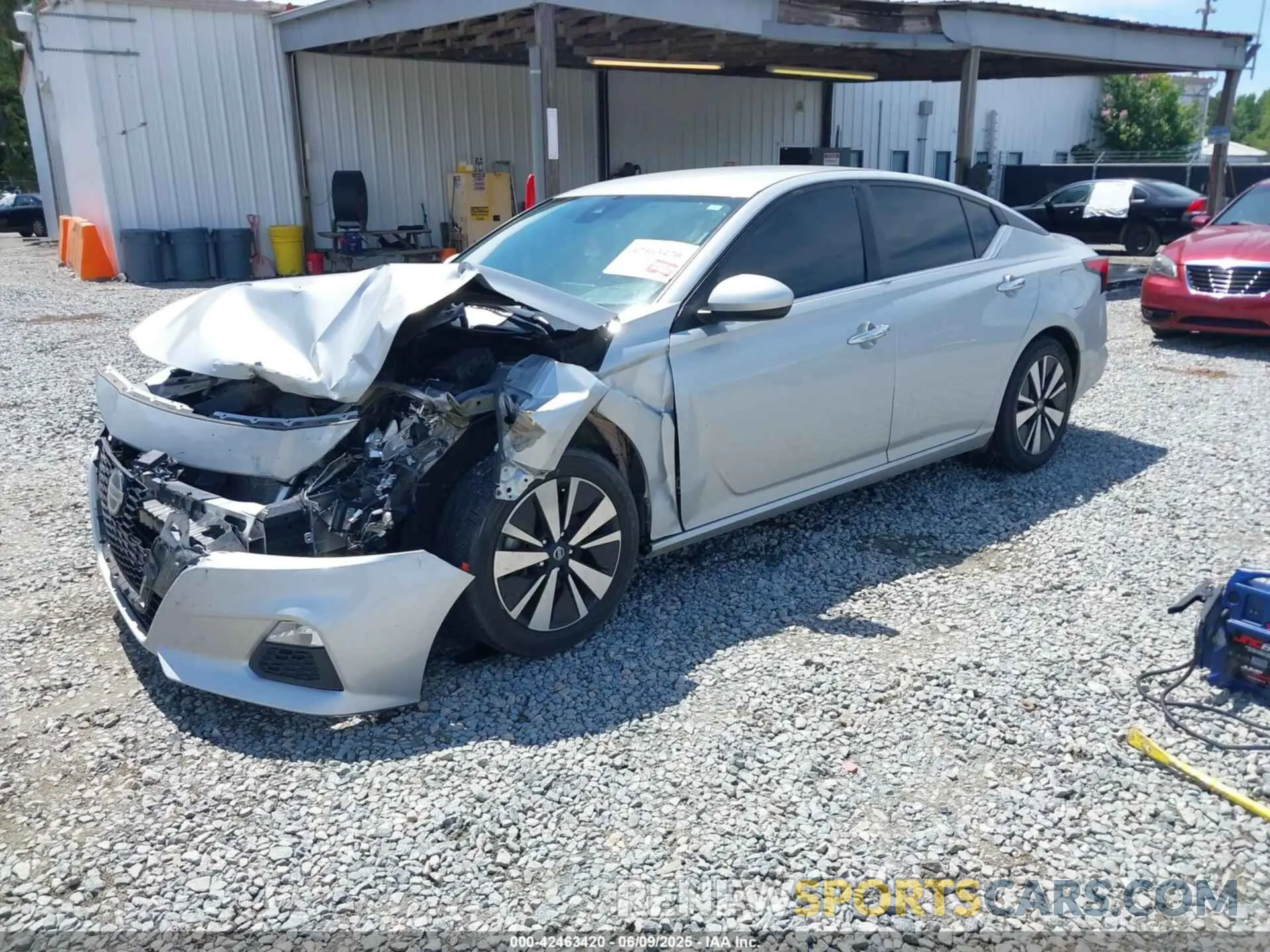 2 Photograph of a damaged car 1N4BL4DV6MN391909 NISSAN ALTIMA 2021