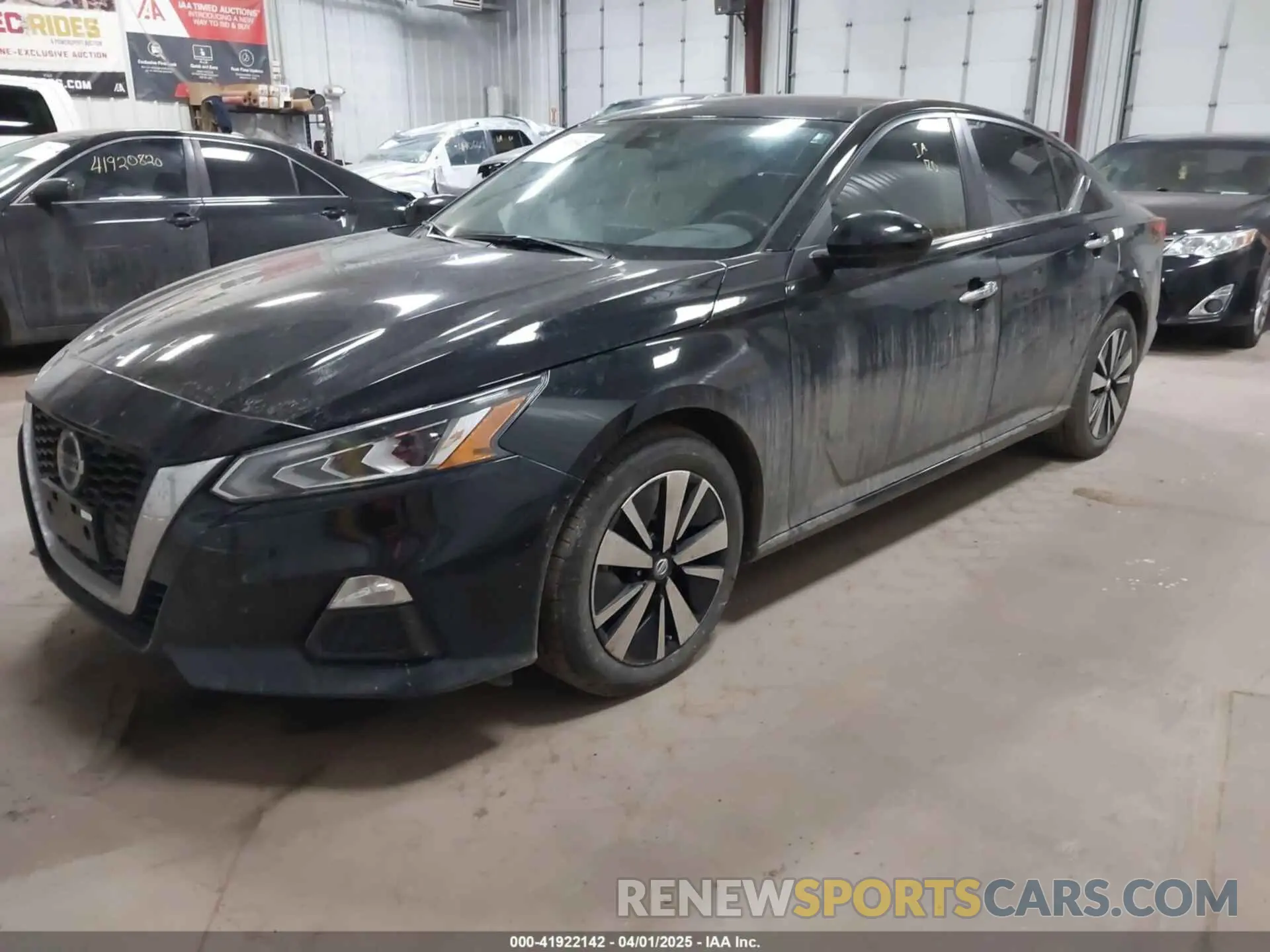2 Photograph of a damaged car 1N4BL4DV6MN394664 NISSAN ALTIMA 2021