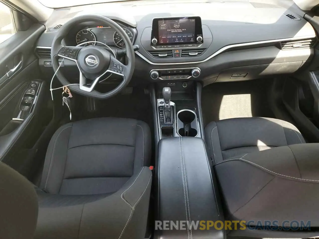 8 Photograph of a damaged car 1N4BL4DV6MN396172 NISSAN ALTIMA 2021