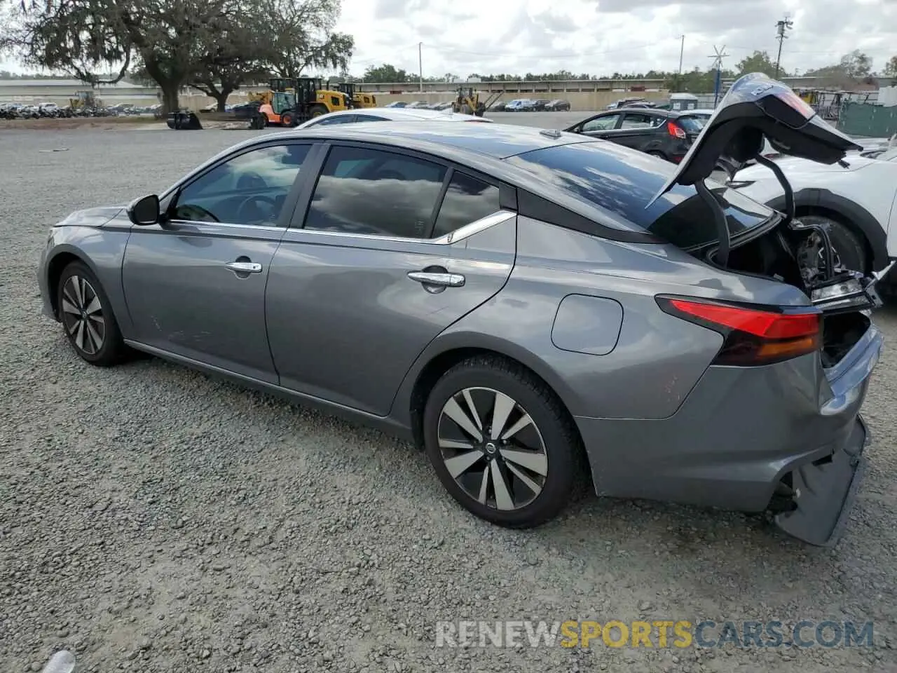 2 Photograph of a damaged car 1N4BL4DV6MN396222 NISSAN ALTIMA 2021