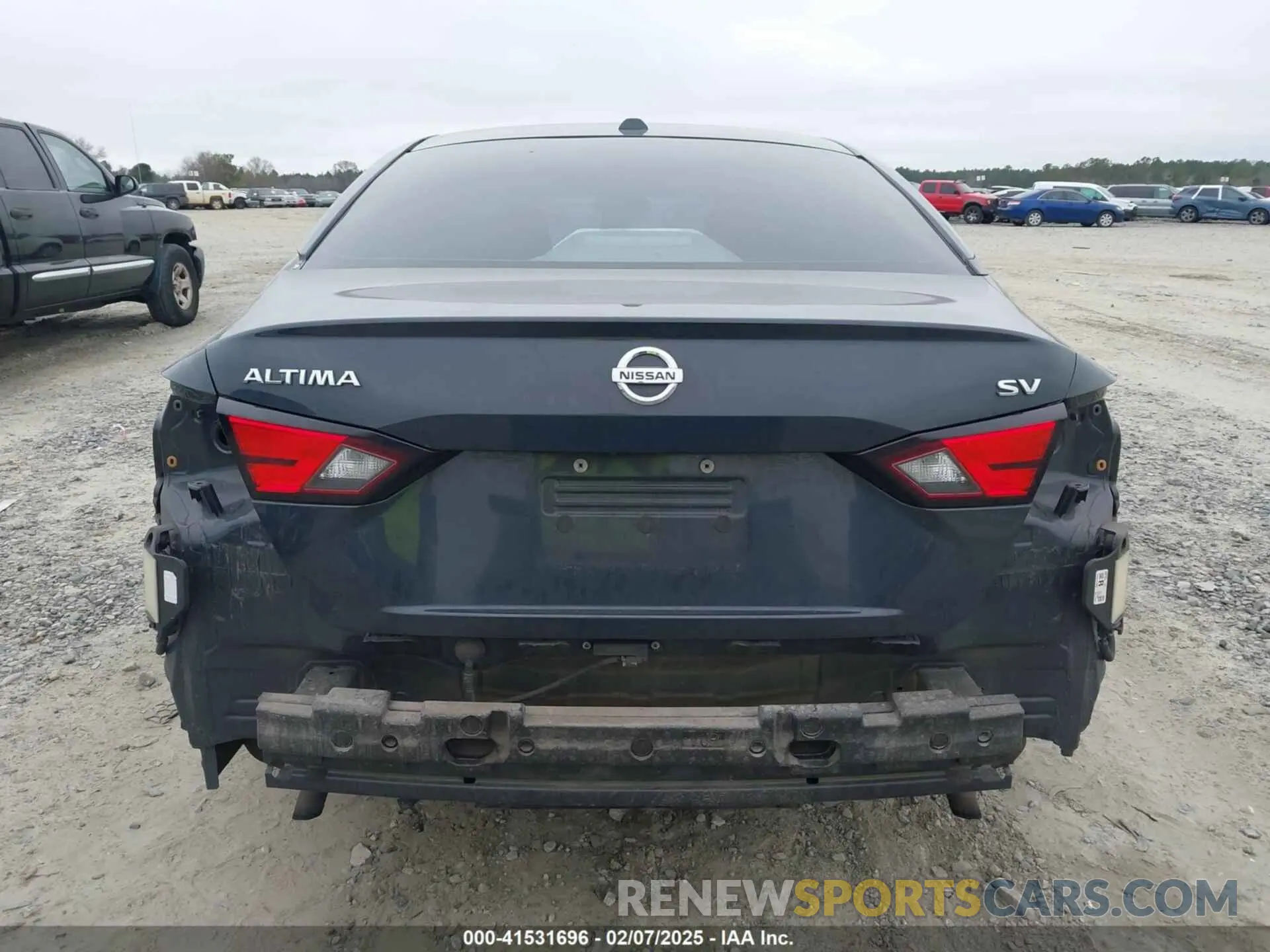 16 Photograph of a damaged car 1N4BL4DV6MN403329 NISSAN ALTIMA 2021