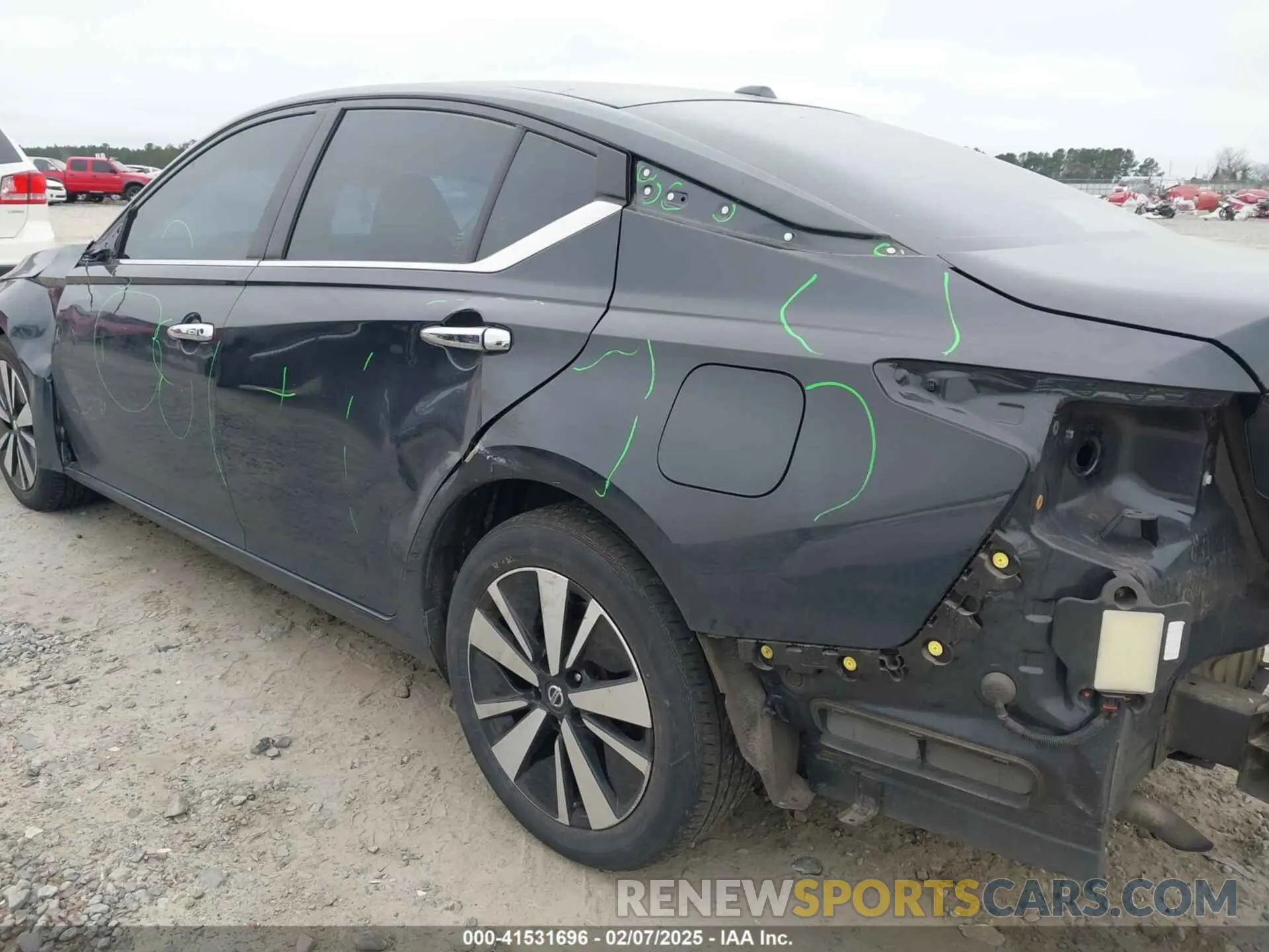 6 Photograph of a damaged car 1N4BL4DV6MN403329 NISSAN ALTIMA 2021