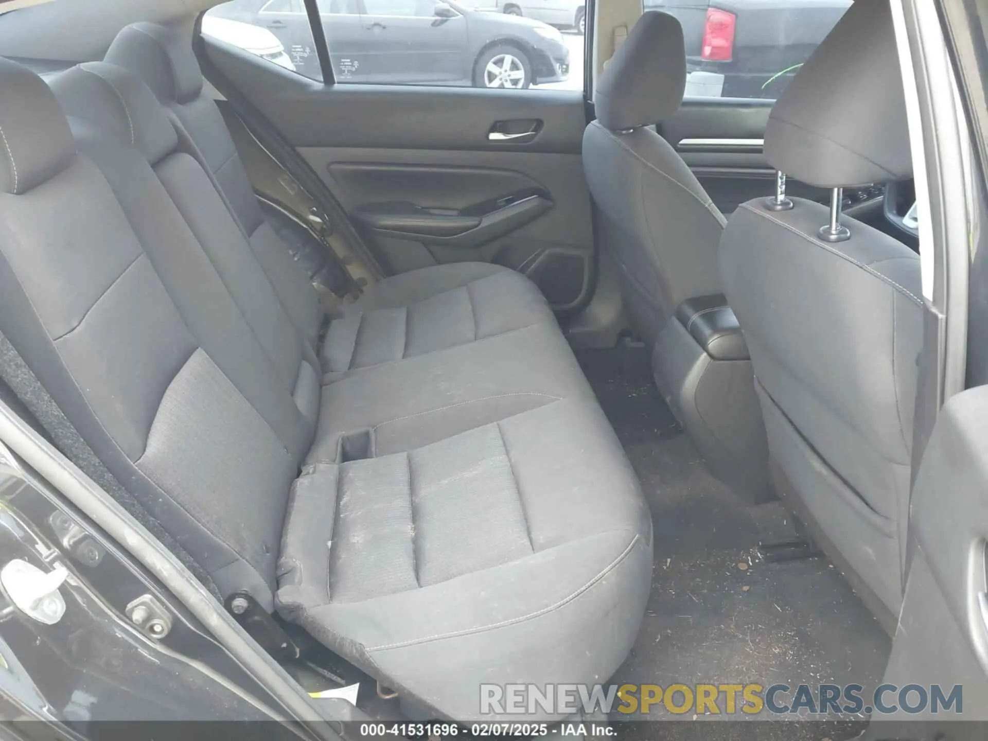 8 Photograph of a damaged car 1N4BL4DV6MN403329 NISSAN ALTIMA 2021