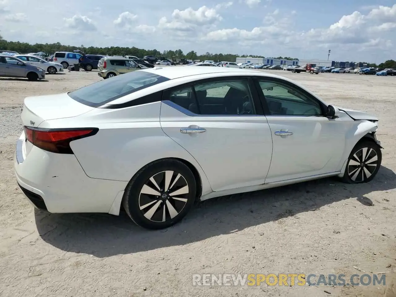 3 Photograph of a damaged car 1N4BL4DV6MN412077 NISSAN ALTIMA 2021