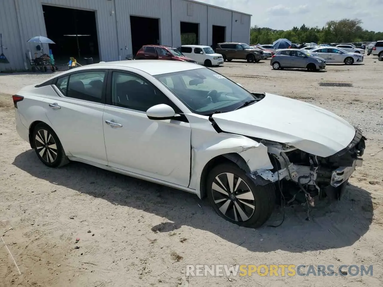 4 Photograph of a damaged car 1N4BL4DV6MN412077 NISSAN ALTIMA 2021