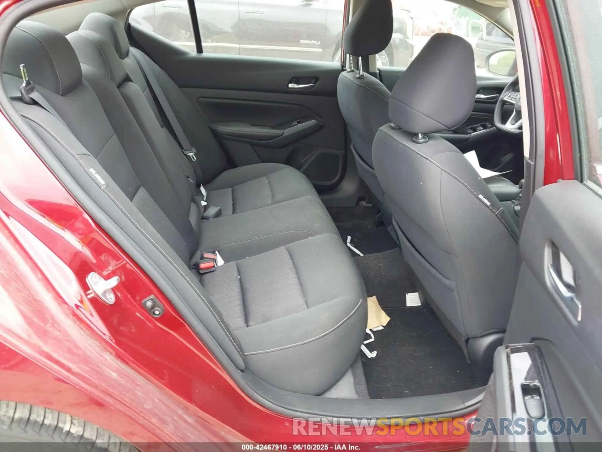 8 Photograph of a damaged car 1N4BL4DV7MN319178 NISSAN ALTIMA 2021