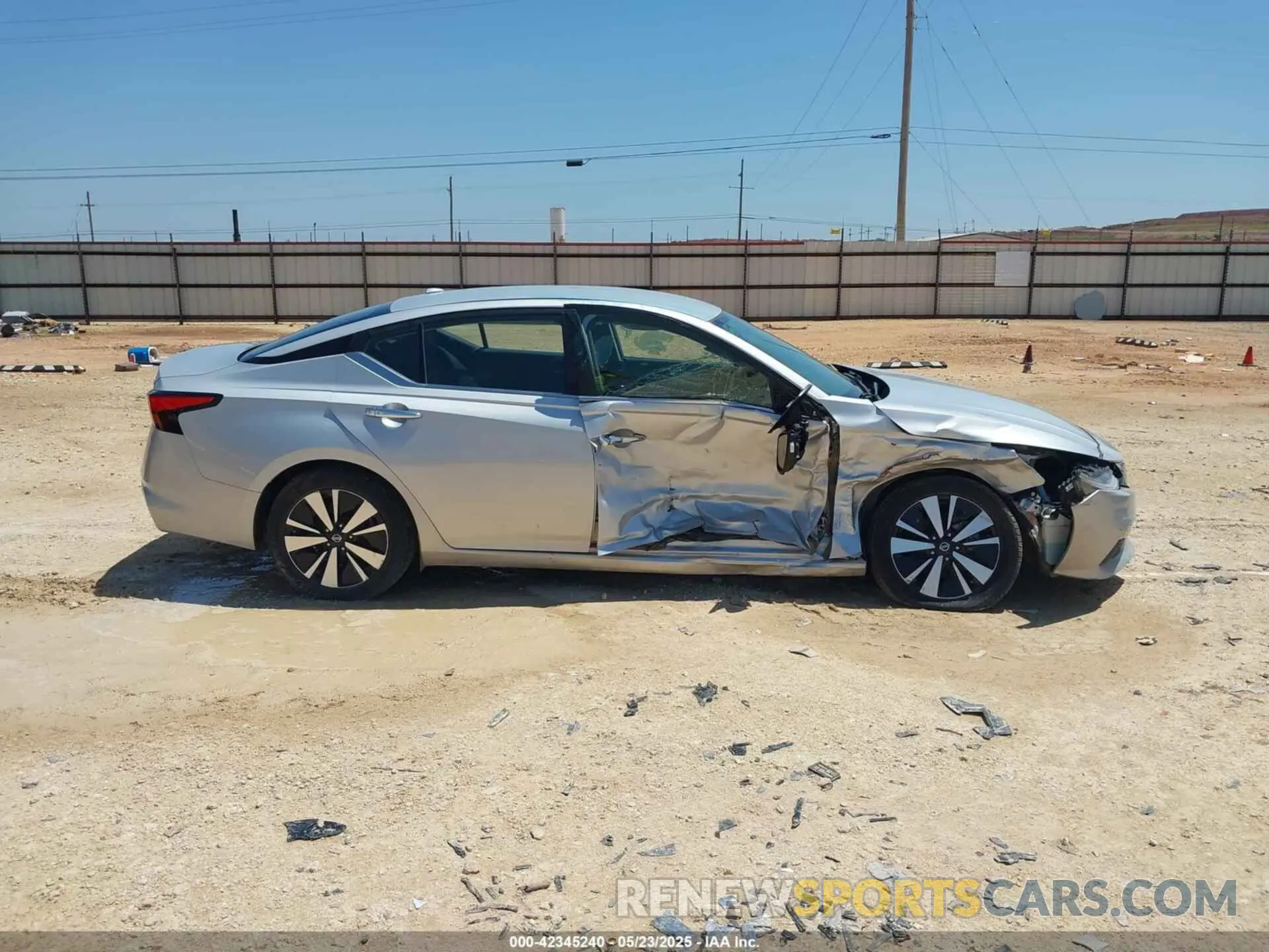 13 Photograph of a damaged car 1N4BL4DV7MN335798 NISSAN ALTIMA 2021
