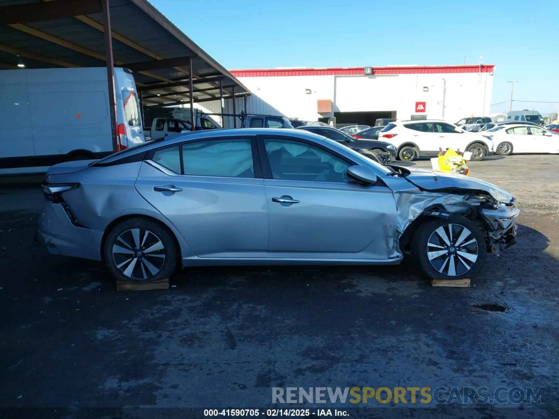 14 Photograph of a damaged car 1N4BL4DV7MN341133 NISSAN ALTIMA 2021