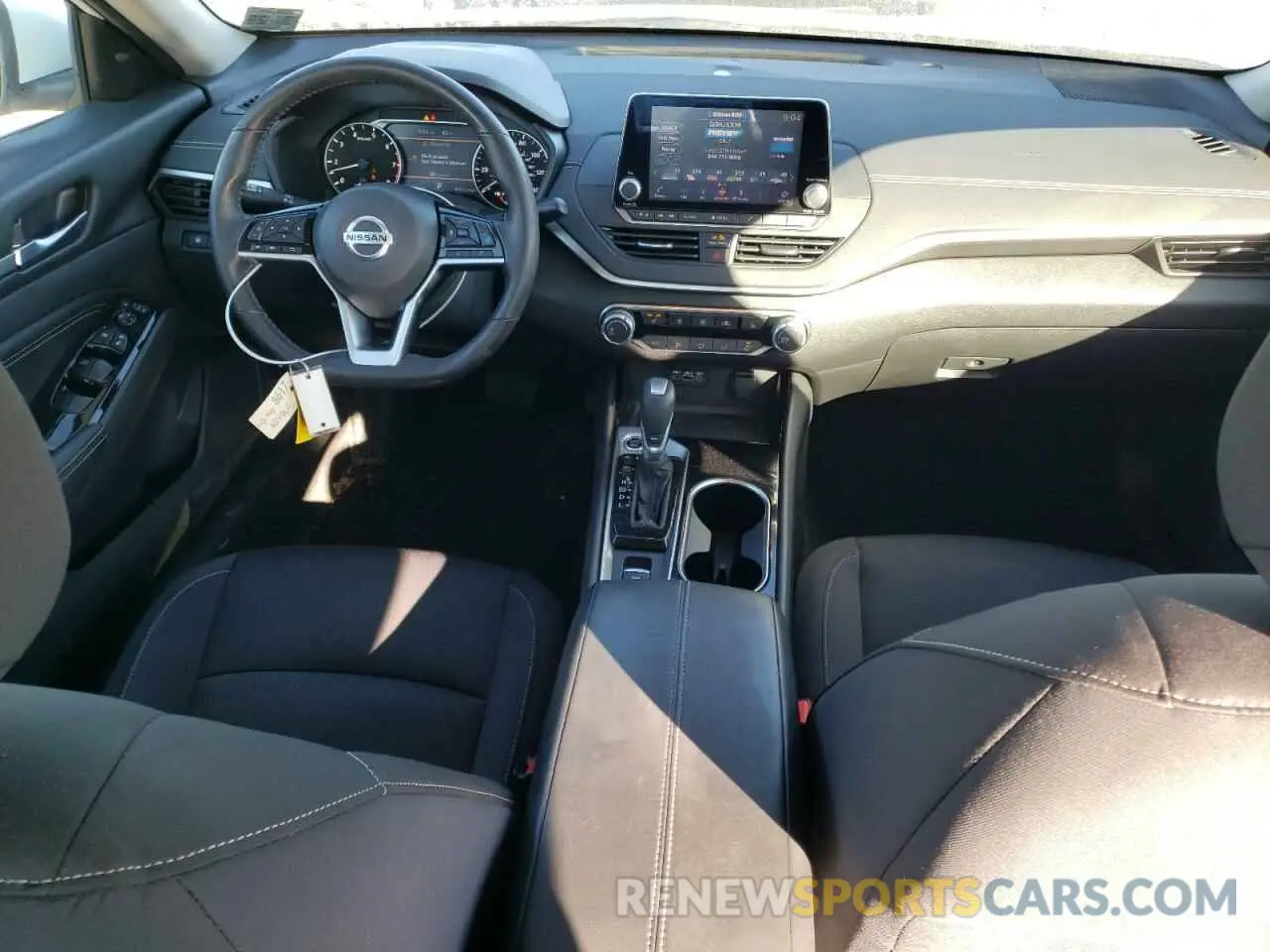 8 Photograph of a damaged car 1N4BL4DV7MN346042 NISSAN ALTIMA 2021