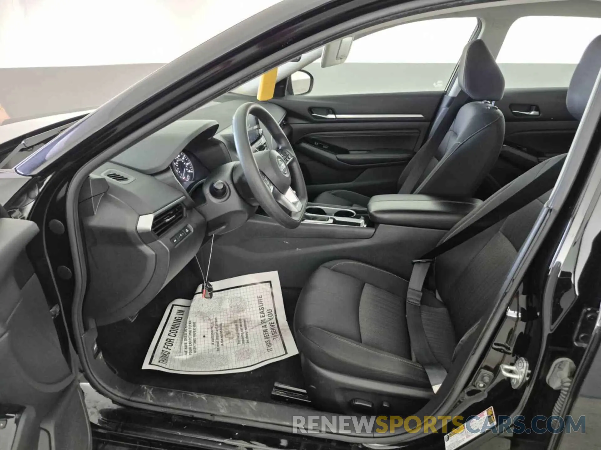 18 Photograph of a damaged car 1N4BL4DV7MN379333 NISSAN ALTIMA 2021
