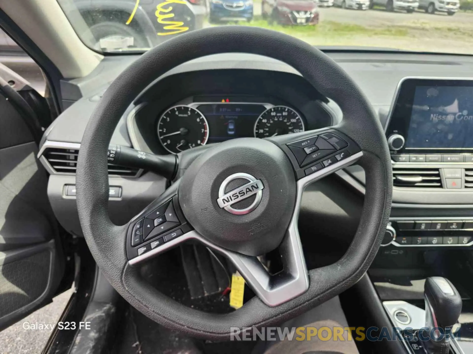 25 Photograph of a damaged car 1N4BL4DV7MN379333 NISSAN ALTIMA 2021