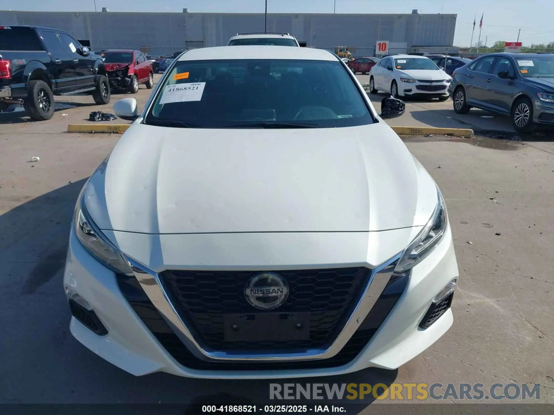 13 Photograph of a damaged car 1N4BL4DV8MN317374 NISSAN ALTIMA 2021