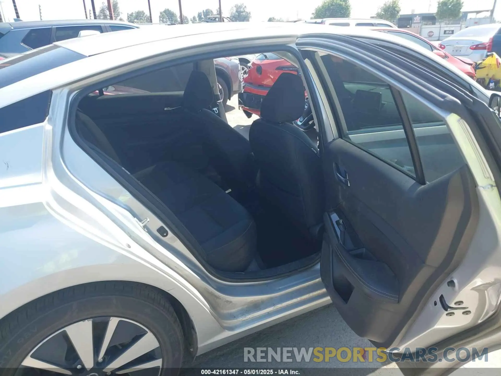 8 Photograph of a damaged car 1N4BL4DV8MN334997 NISSAN ALTIMA 2021