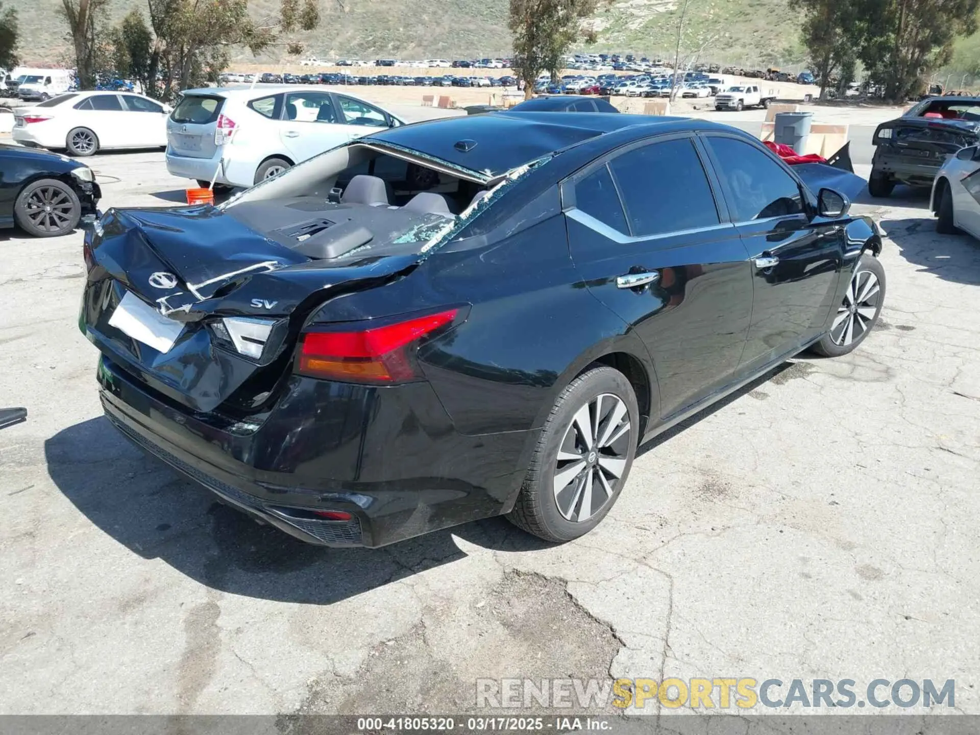 4 Photograph of a damaged car 1N4BL4DV8MN359222 NISSAN ALTIMA 2021