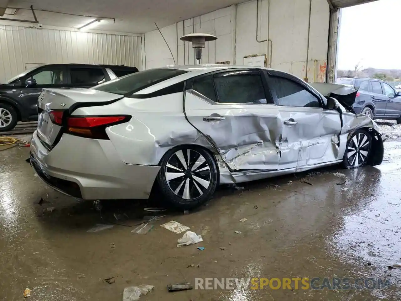 3 Photograph of a damaged car 1N4BL4DV8MN367918 NISSAN ALTIMA 2021