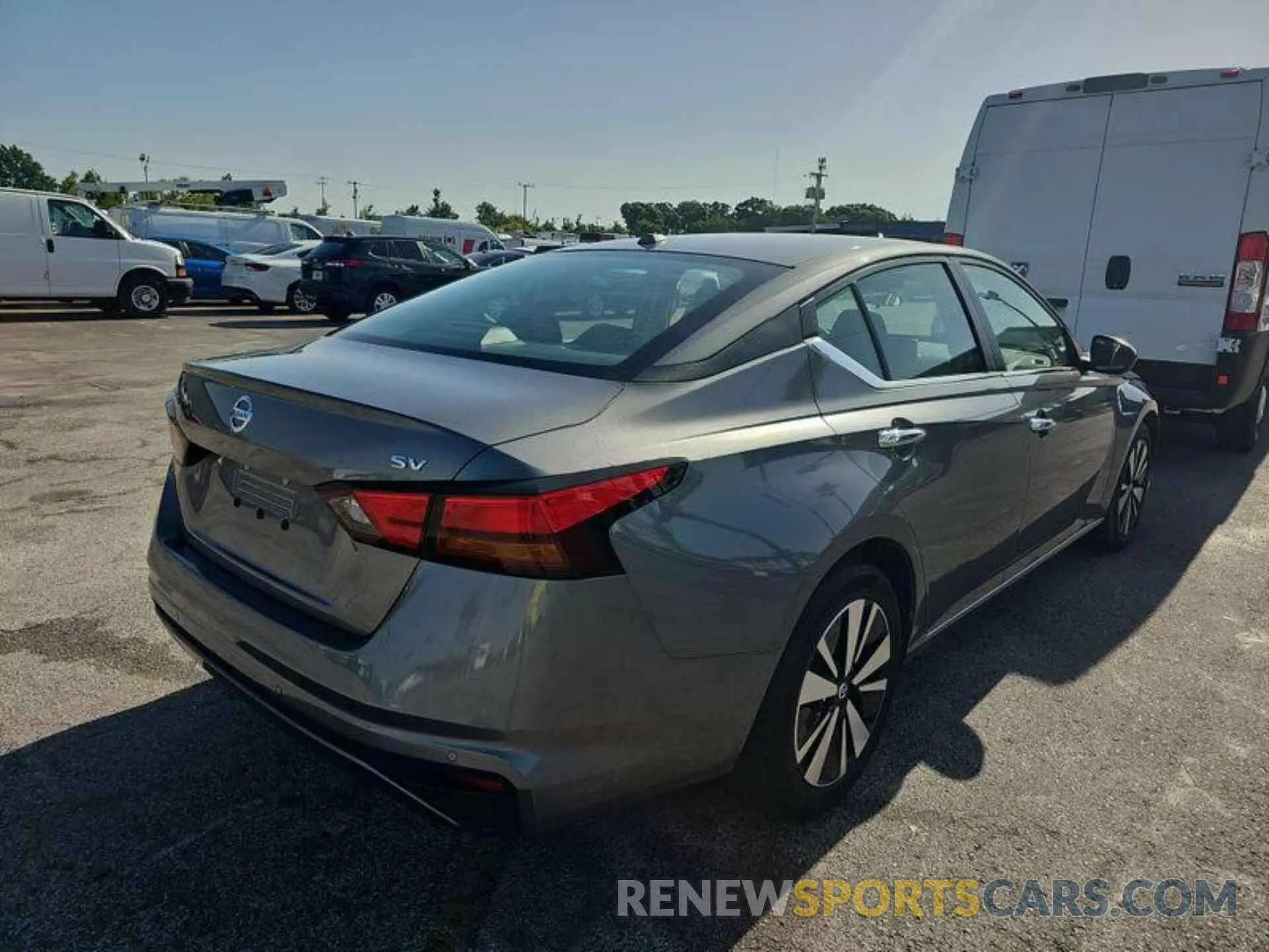 15 Photograph of a damaged car 1N4BL4DV8MN412324 NISSAN ALTIMA 2021
