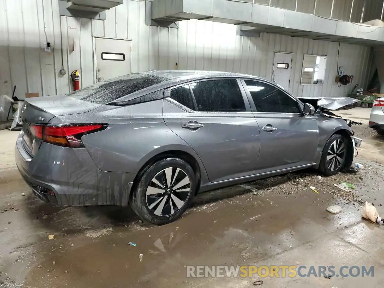 3 Photograph of a damaged car 1N4BL4DV8MN413876 NISSAN ALTIMA 2021
