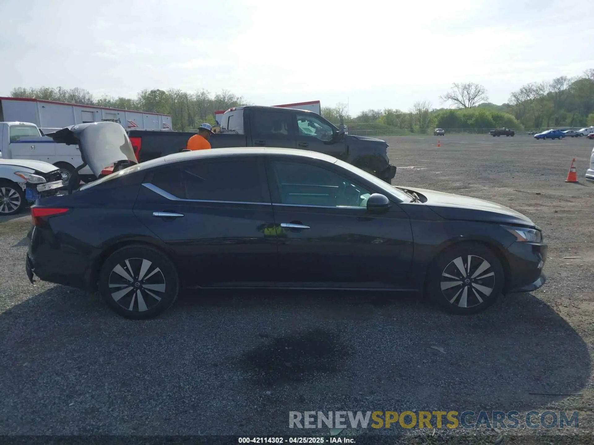 13 Photograph of a damaged car 1N4BL4DV9MN301829 NISSAN ALTIMA 2021