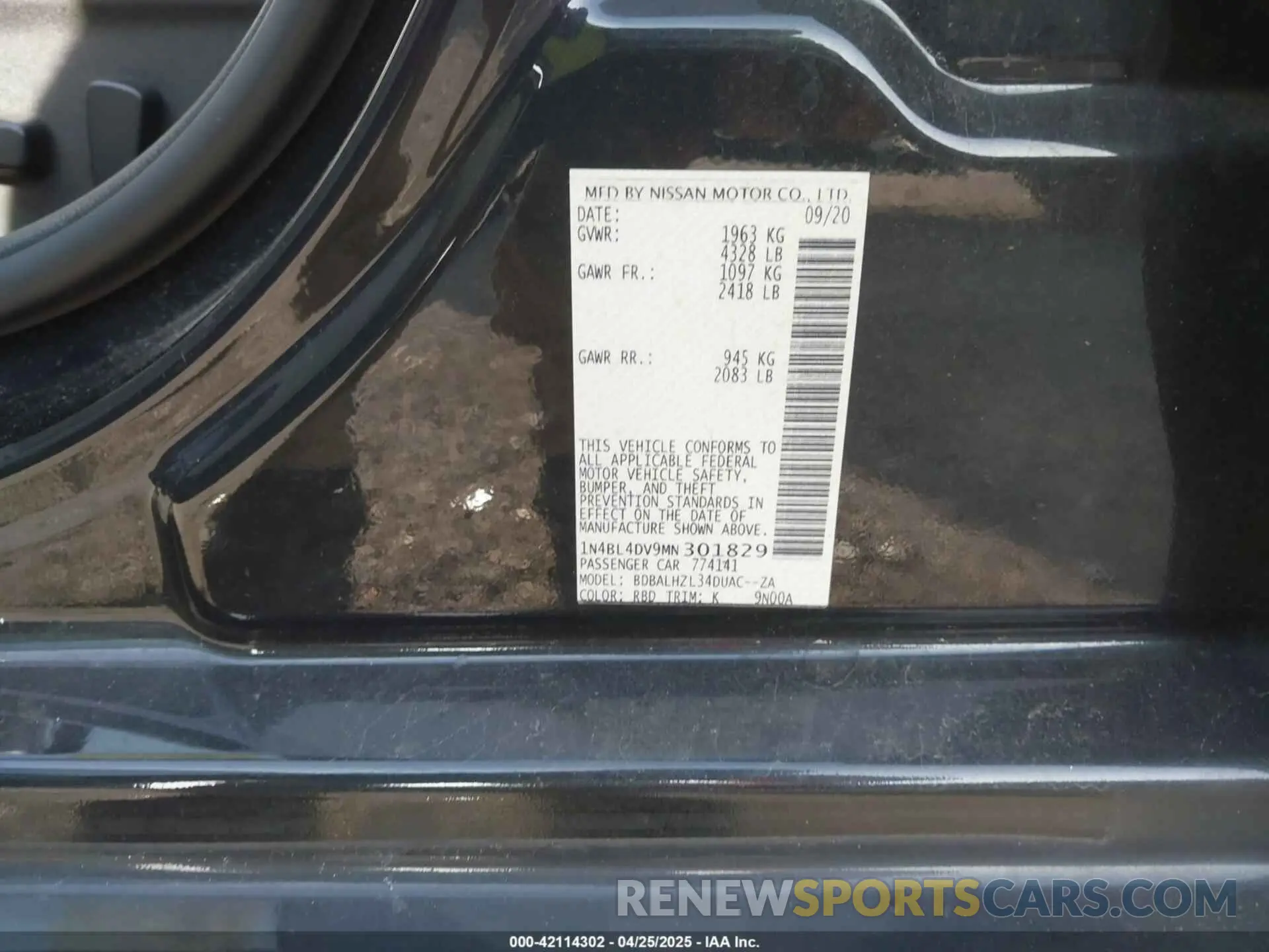 9 Photograph of a damaged car 1N4BL4DV9MN301829 NISSAN ALTIMA 2021
