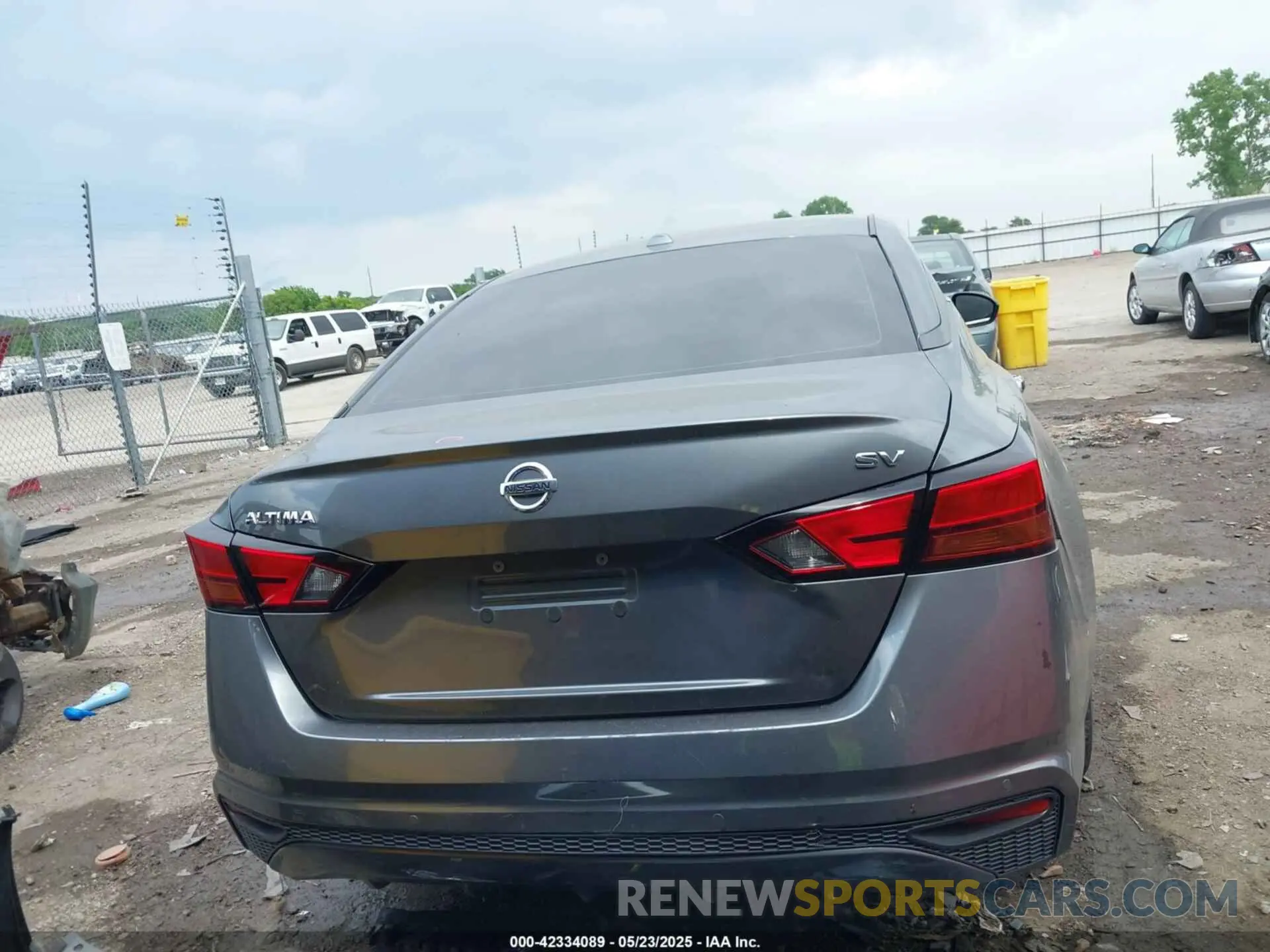 16 Photograph of a damaged car 1N4BL4DV9MN346348 NISSAN ALTIMA 2021